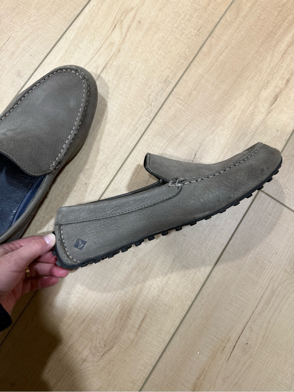 Sperry Men’s Leather Boat Shoes Loafers Slip On Gray 10.5